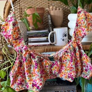 Mini target crop top